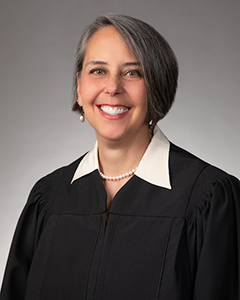 photo of Judge Lisa Forbes