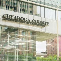 ExteriorofCuyahogaCountyHQwithzoomlightsgoingby