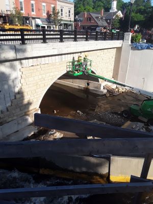 North Main Street Bridge construction