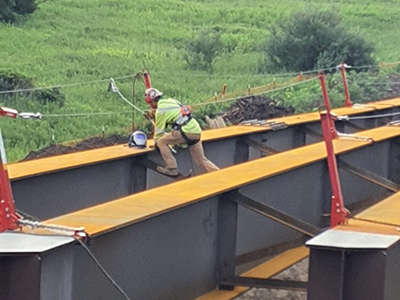 Pleasant Valley Road Bridge construction