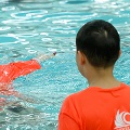 swimminginstructorteachingstudentshowtoswim