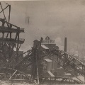 Erecting the center of the bridge in February 9, 1916